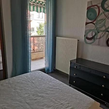 City Center Apartment, Saint-raphael * Saint-Raphaël