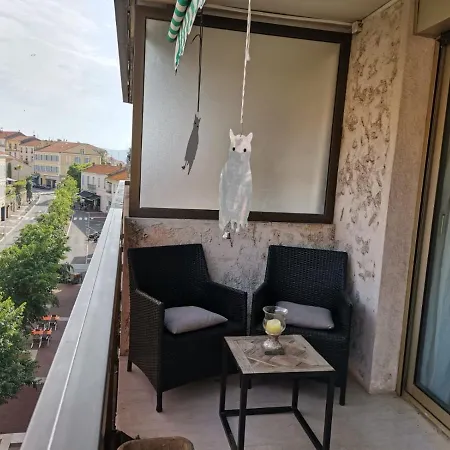 City Center Apartment, Saint-raphael